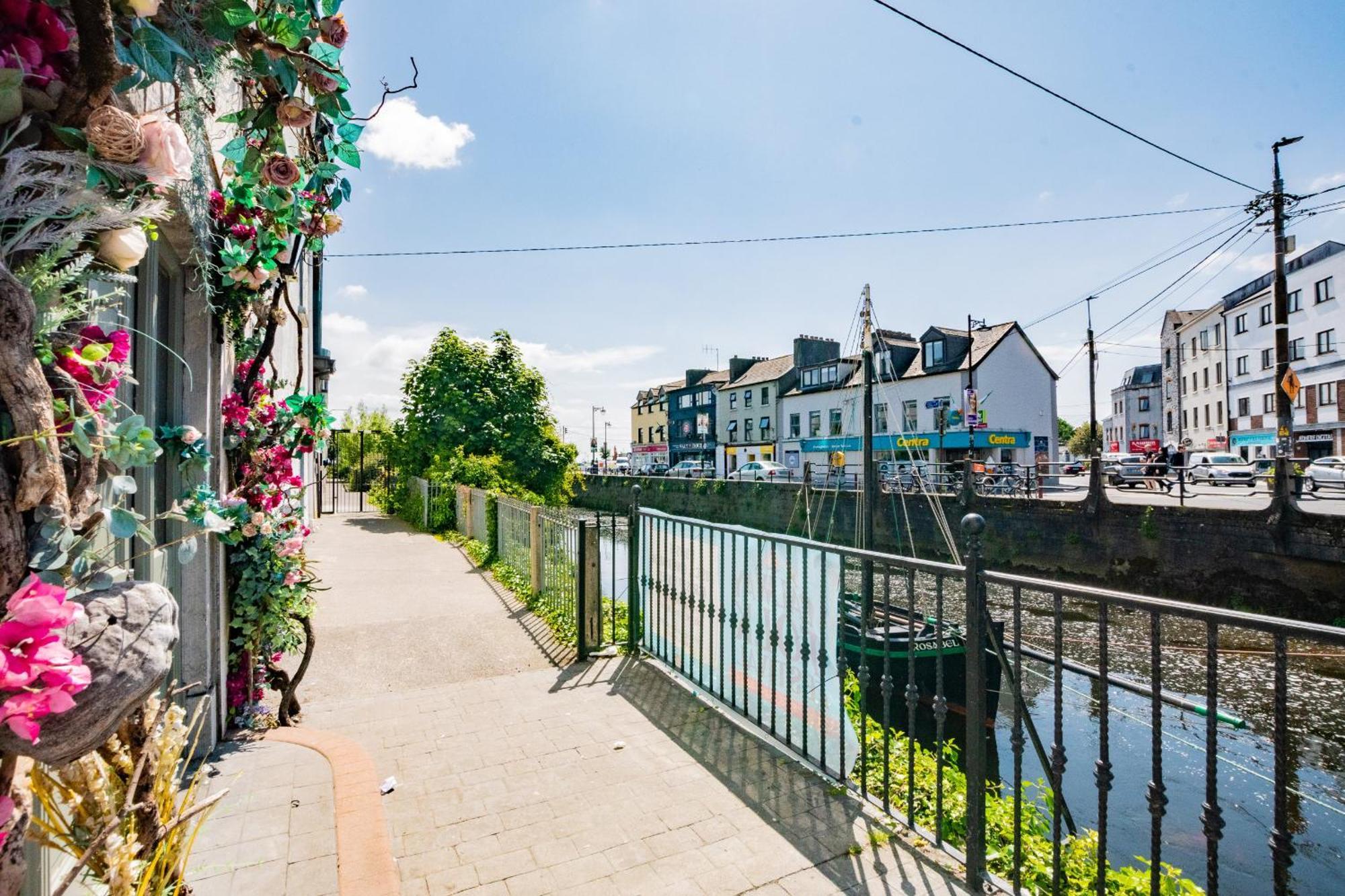Westend Hideaway