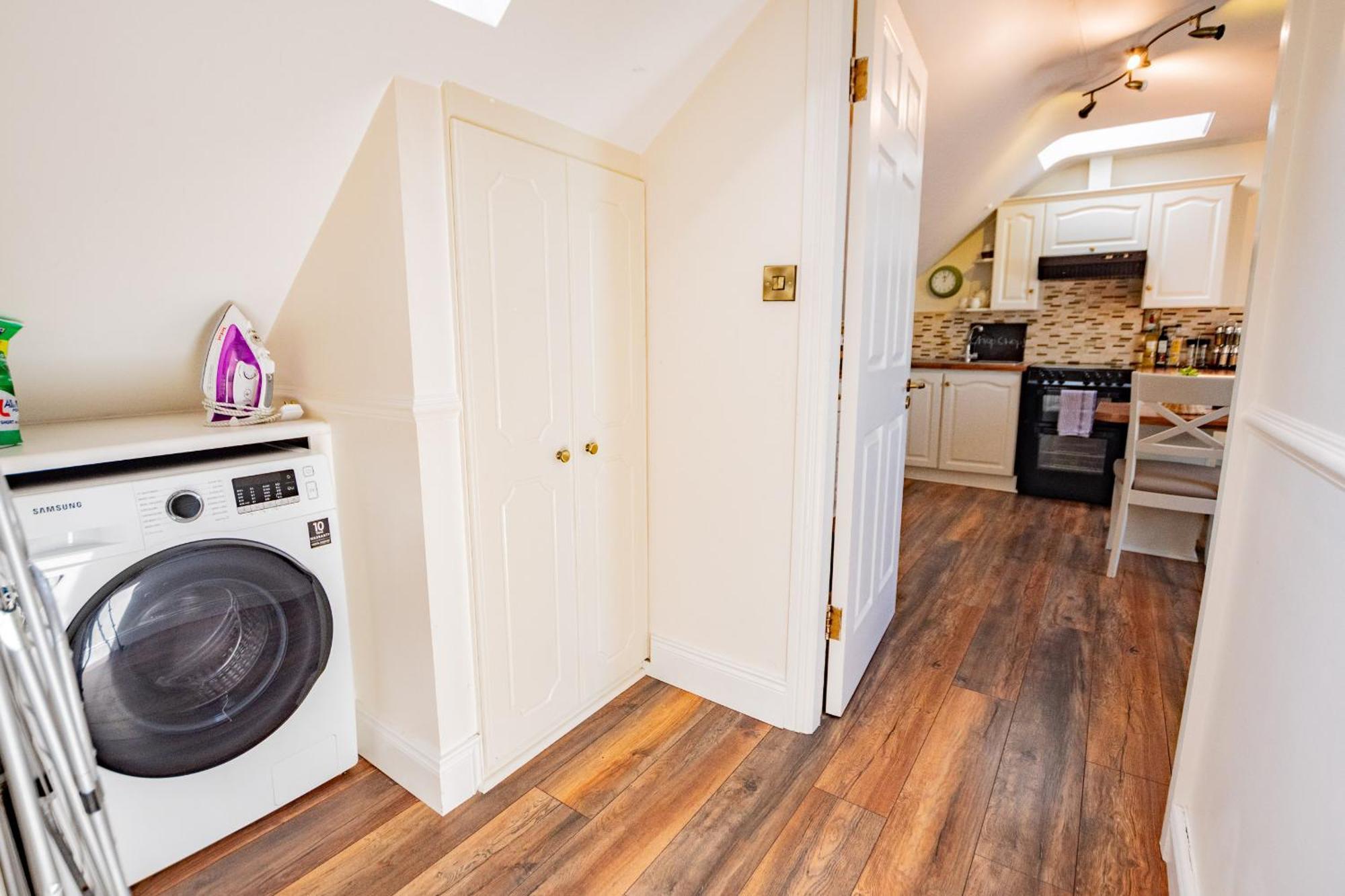 Westend Hideaway Apartment Galway